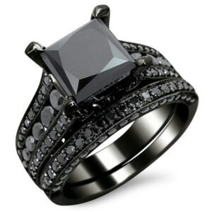 Black gold-plated vintage men’s and women’s ring ring